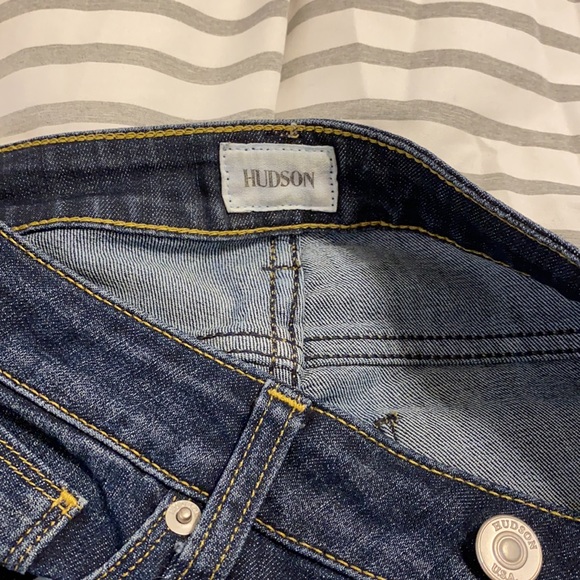 Hudson distressed skinny jeans - Picture 5 of 6